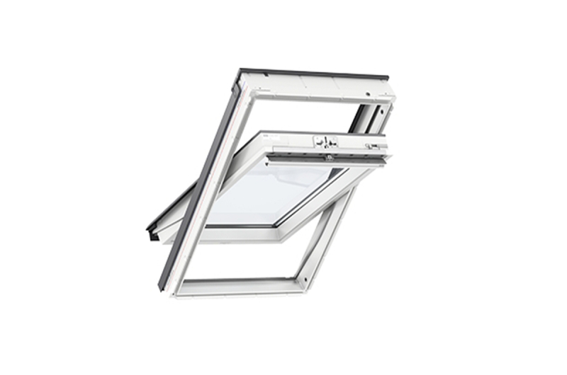 фото Мансардное окно Velux GLU 0051 114х140